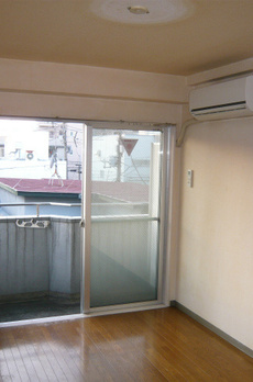 カーサグリジオ 