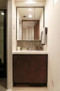 パークキューブ西新宿 