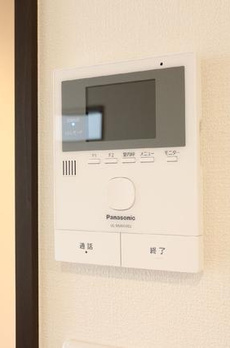 世田谷区上北沢３丁目戸建 