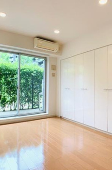 Ｂｒｉｌｌｉａ　ｉｓｔ　三軒茶屋　アイビーテラス 