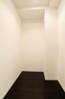 Ｂｒｉｌｌｉａ　ｉｓｔ　三軒茶屋　アイビーテラス 