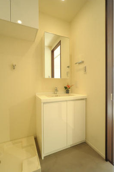 ＭＯＧＡＲＯ　ＧＩＮＺＡ 