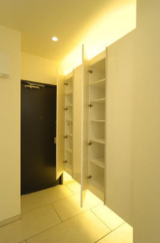 ＭＯＧＡＲＯ　ＧＩＮＺＡ 