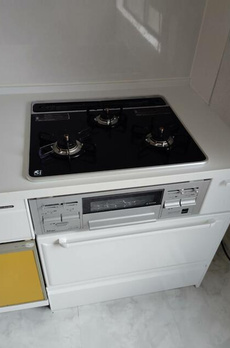 アパートメント麻布１３ 