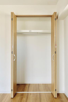 マインズ・コム白金 