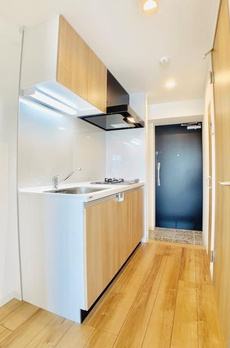 マインズ・コム白金 