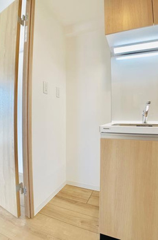 マインズ・コム白金 