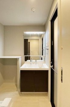 ＪＵ　ＴＯＷＥＲ　ＦＲＯＮＴ　亀沢 