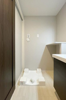 ＪＵ　ＴＯＷＥＲ　ＦＲＯＮＴ　亀沢 