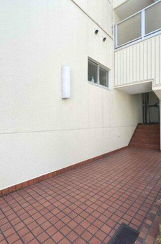 セレンティ弥生 