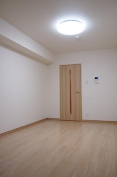 ルーブル中野富士見町伍番館 