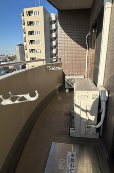 コロネード春日 