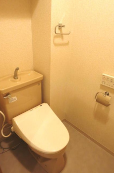 ドゥーエ幡ヶ谷 