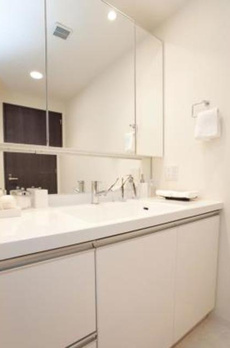 ＴＨＥ　ＴＯＫＹＯ　ＴＯＷＥＲＳ　ＭＩＤＴＯＷＥＲ 