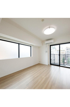 セントラルプレイス新宿御苑前 