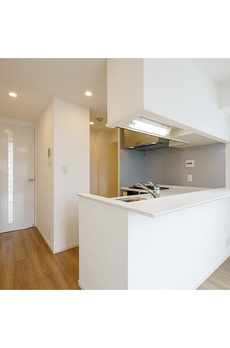 セントラルプレイス新宿御苑前 