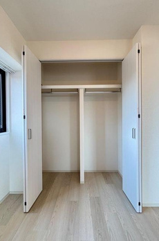ＯＮＥ　ＲＯＯＦ　ＦＬＡＴ　ＮＩＳＨＩＷＡＳＥＤＡ 