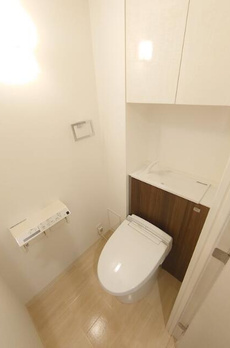 インプレストコア四谷坂町 