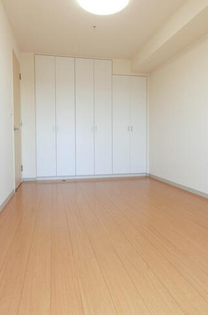 ＨＯＵＳＥ岩本町 