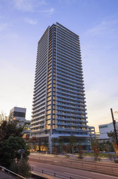 Ｂｒｉｌｌｉａ　Ｔｏｗｅｒ　有明　ＭＩＤ　ＣＲＯＳＳ 