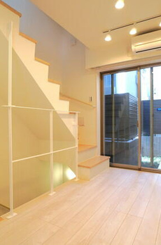 ＡＧＲＡＴＩＯ　ＴＥＲＲＡＣＥ　恵比寿（アグレシオ　テラス　恵比寿） 