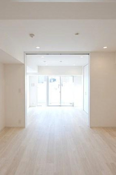 六本木デュープレックスエムズ 