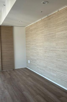 ピアース新宿三丁目 