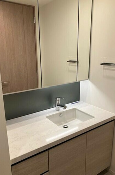 ＨＡＲＵＭＩ　ＦＬＡＧ　ＰＡＲＫ　ＶＩＬＬＡＧＥ　Ｔ棟 