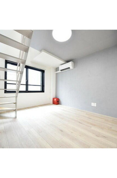 ＣＡＳＡ　ＬＵＣＥ 