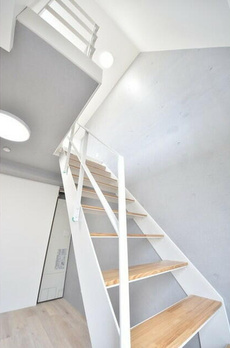 ＣＡＳＡ　ＬＵＣＥ 