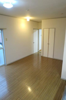 ドルフ本町Ｂ棟 