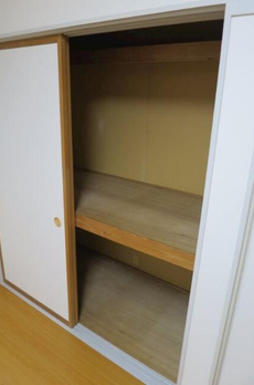 ドルフ本町Ｂ棟 