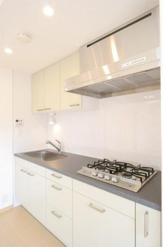 レジディア三軒茶屋 