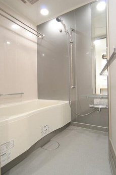 レジディア三軒茶屋 