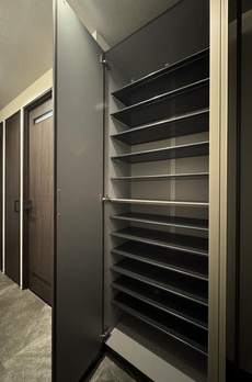 ＥＭＩＮＥＮＴ亀戸 