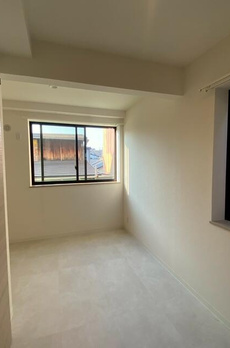 ＵＲＮＡ　ＳＡＮＤＳ 