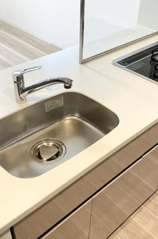 ＺＯＯＭ秋葉原ＥＡＳＴ 