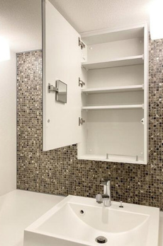 ＺＯＯＭ秋葉原ＥＡＳＴ 