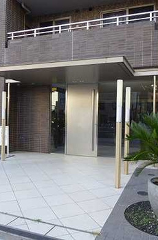 アデニウム入谷ステーションファースト 