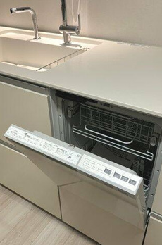 広尾アパートメント 