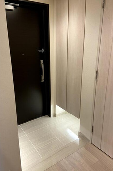 ＭＩＤ　ＴＯＷＥＲ　ＧＲＡＮＤ 