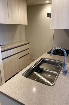 ＭＩＤ　ＴＯＷＥＲ　ＧＲＡＮＤ 