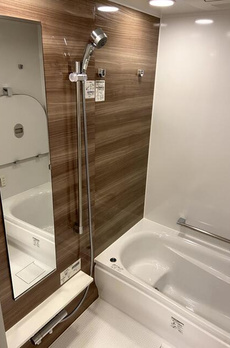 ＭＩＤ　ＴＯＷＥＲ　ＧＲＡＮＤ 