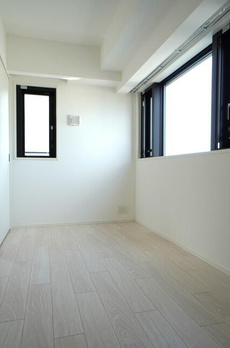 Ｊ．ＧＲＡＮ　Ｃｏｕｒｔ　浅草 
