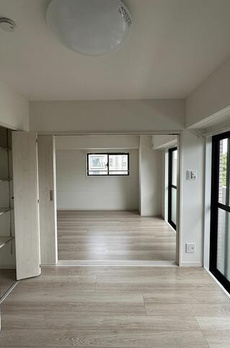 トーカンキャステール本郷 