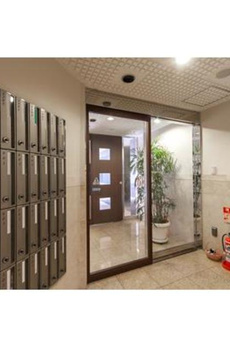 バンブー岩本町 