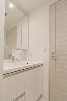 ＴＨＥ　ＴＯＫＹＯ　ＴＯＷＥＲＳ　ＭＩＤＴＯＷＥＲ 