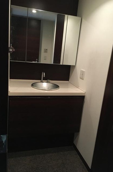 ドゥーエ日本橋 