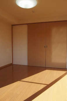 ルーブル早稲田弐番館 