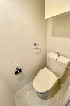 レジディア四谷三丁目 